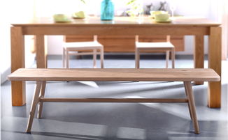 凹凸家具原創品牌 當長方凳邂逅化妝品，打造獨特收納美學